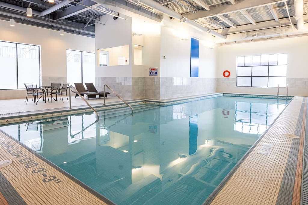 Doubletree By Hilton Calgary North Hotel Faciliteiten foto