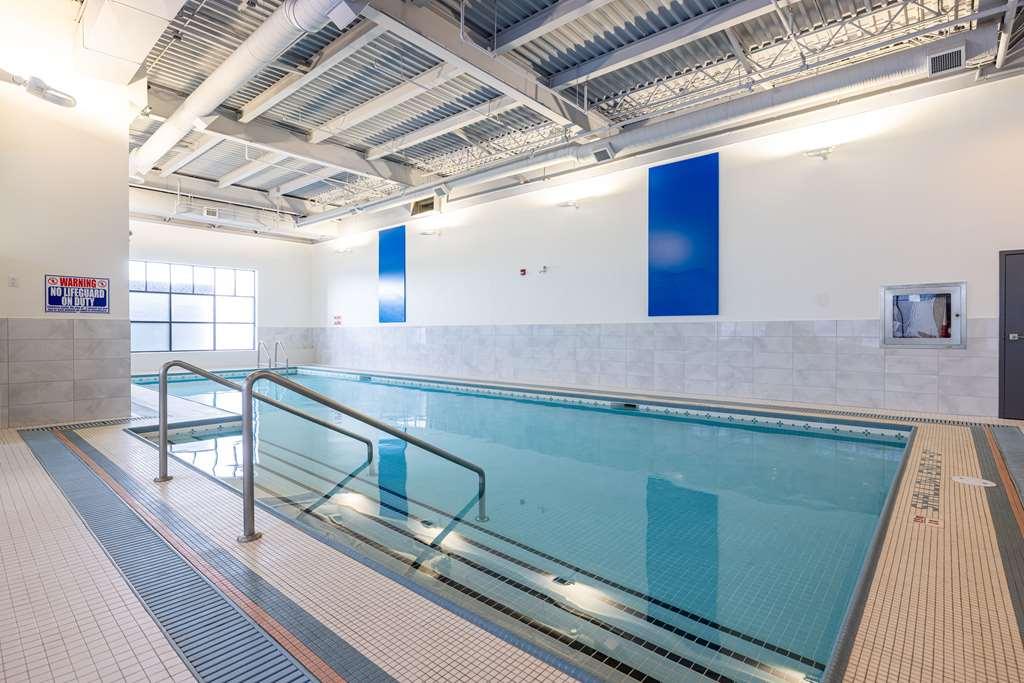 Doubletree By Hilton Calgary North Hotel Faciliteiten foto