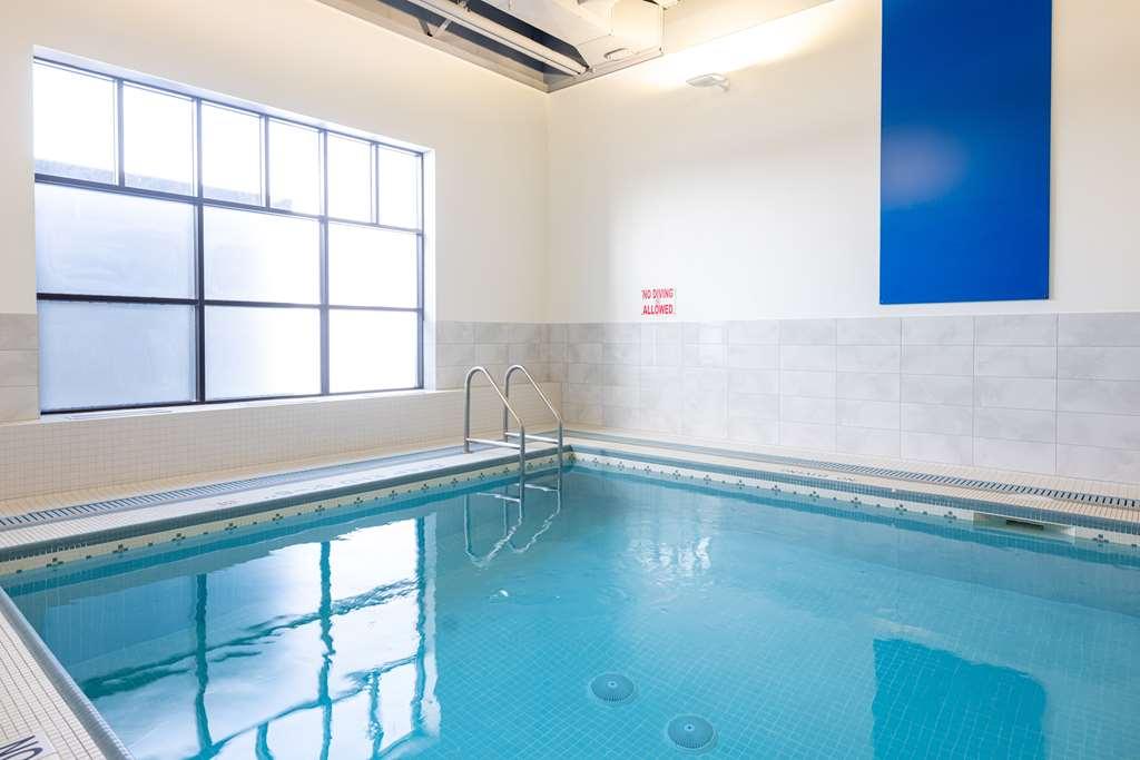 Doubletree By Hilton Calgary North Hotel Faciliteiten foto